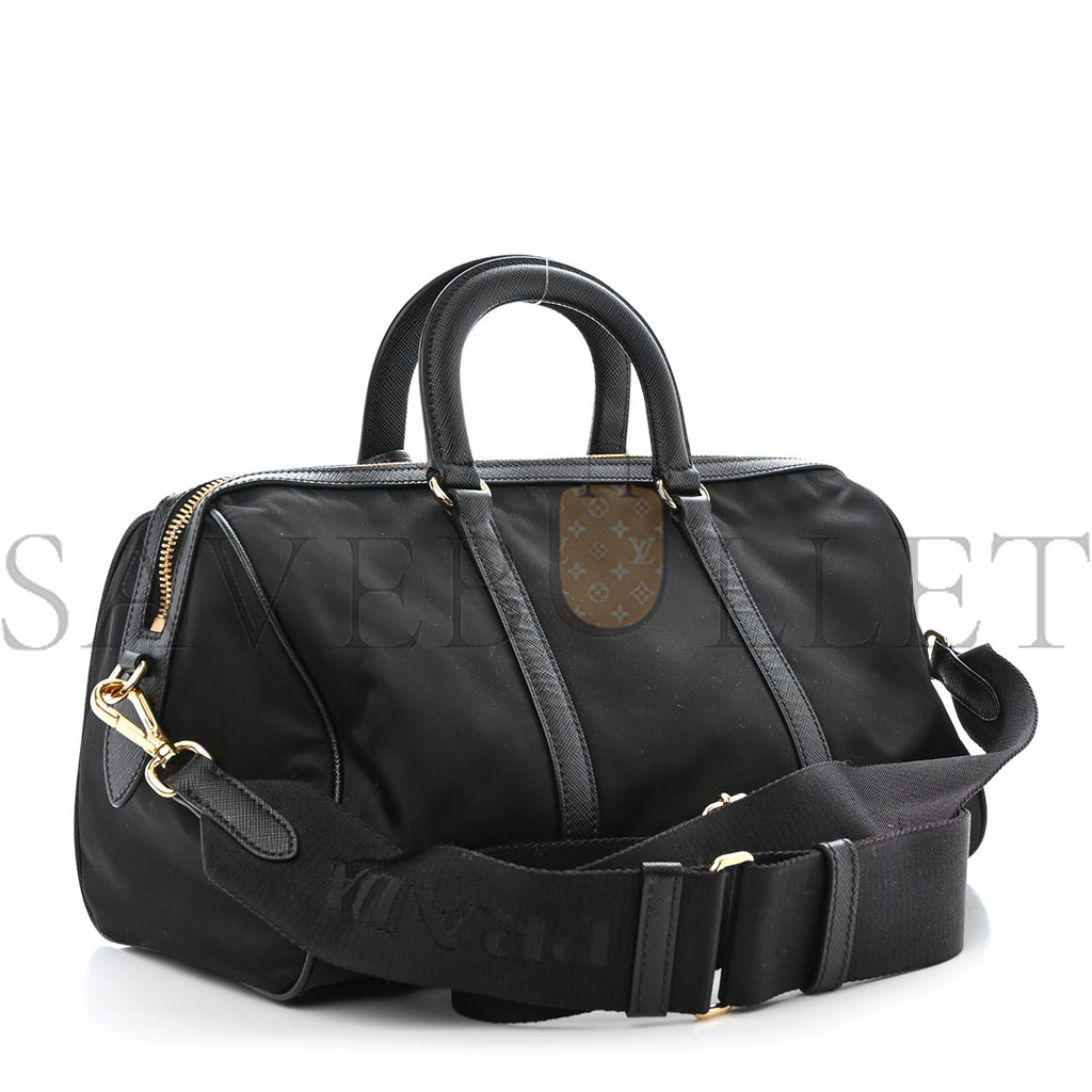 PRADA NYLON SAFFIANO RE-EDITION 2005 TOP HANDLE BAG BLACK (20*11*10cm) PRADA NYLON SAFFIANO RE-EDITION 2005 TOP HANDLE BAG BLACK (20*11*10cm)