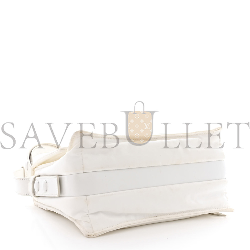 PRADA RE-NYLON SMALL PADDED SHOULDER BAG WHITE (23*16*11cm) PRADA RE-NYLON SMALL PADDED SHOULDER BAG WHITE (23*16*11cm)