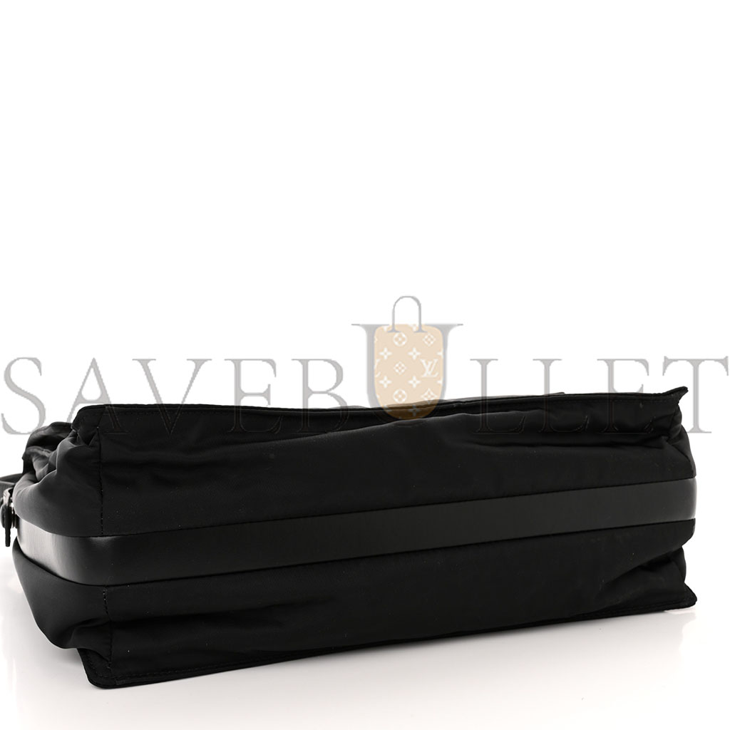 PRADA RE-NYLON SMALL PADDED SHOULDER BAG BLACK (36*29*15cm) PRADA RE-NYLON SMALL PADDED SHOULDER BAG BLACK (36*29*15cm)