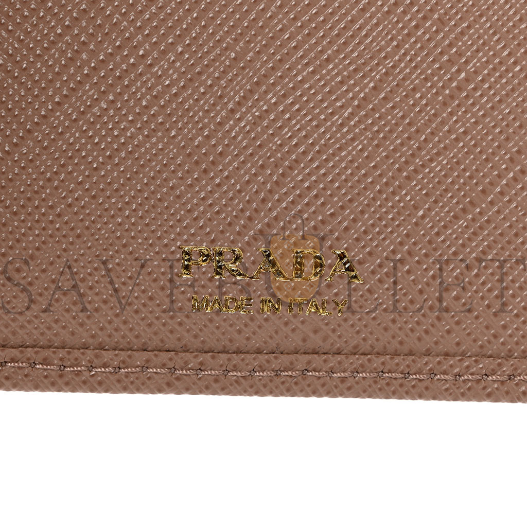 PRADA SAFFIANO TRIANGLE CONTINENTAL ZIP WALLET POWDER PINK (16*9*2cm)