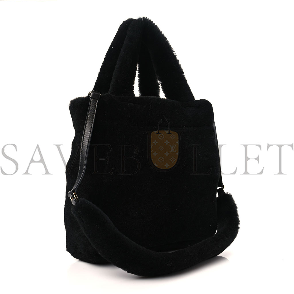 PRADA SHEARLING LOGO MINI TOTE BLACK WHITE (25*23*9cm) PRADA SHEARLING LOGO MINI TOTE BLACK WHITE (25*23*9cm)