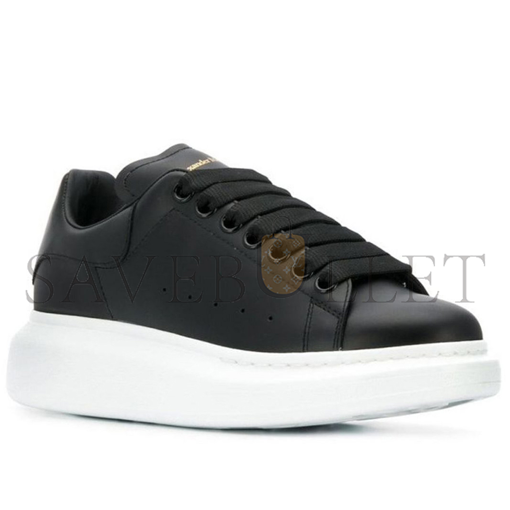 ALEXANDER MCQUEEN OVERSIZED LOW TOP SNEAKERS 553680WHGP51000